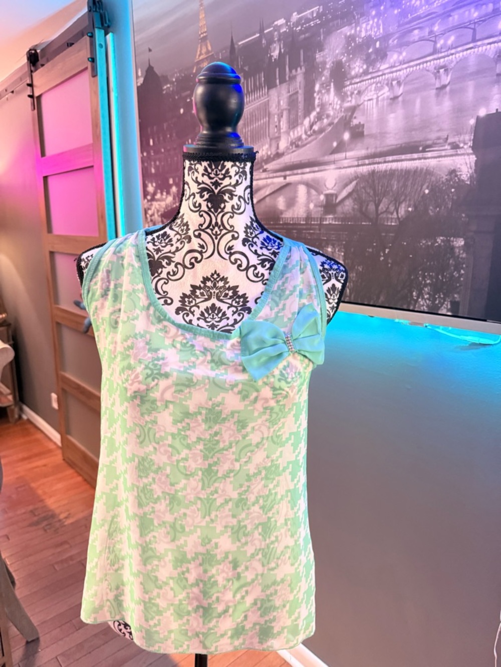 Sleeveless Mint & White Houndstooth Bow Tank Top